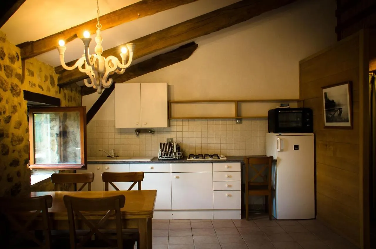 Le Petit Rias Gite Soleil Saint Maurice en Chalencon